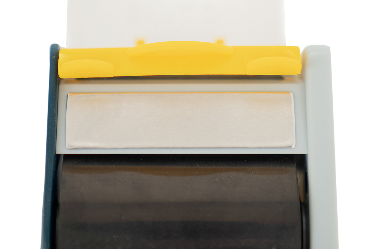 000000 magneet tape dispenser shot 7