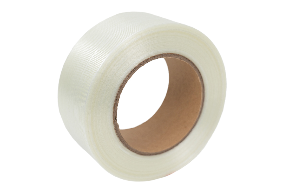Lengte versterkte tape transparant - 50mm x 50m Lengte versterkte tape transparant - 50mm x 50m