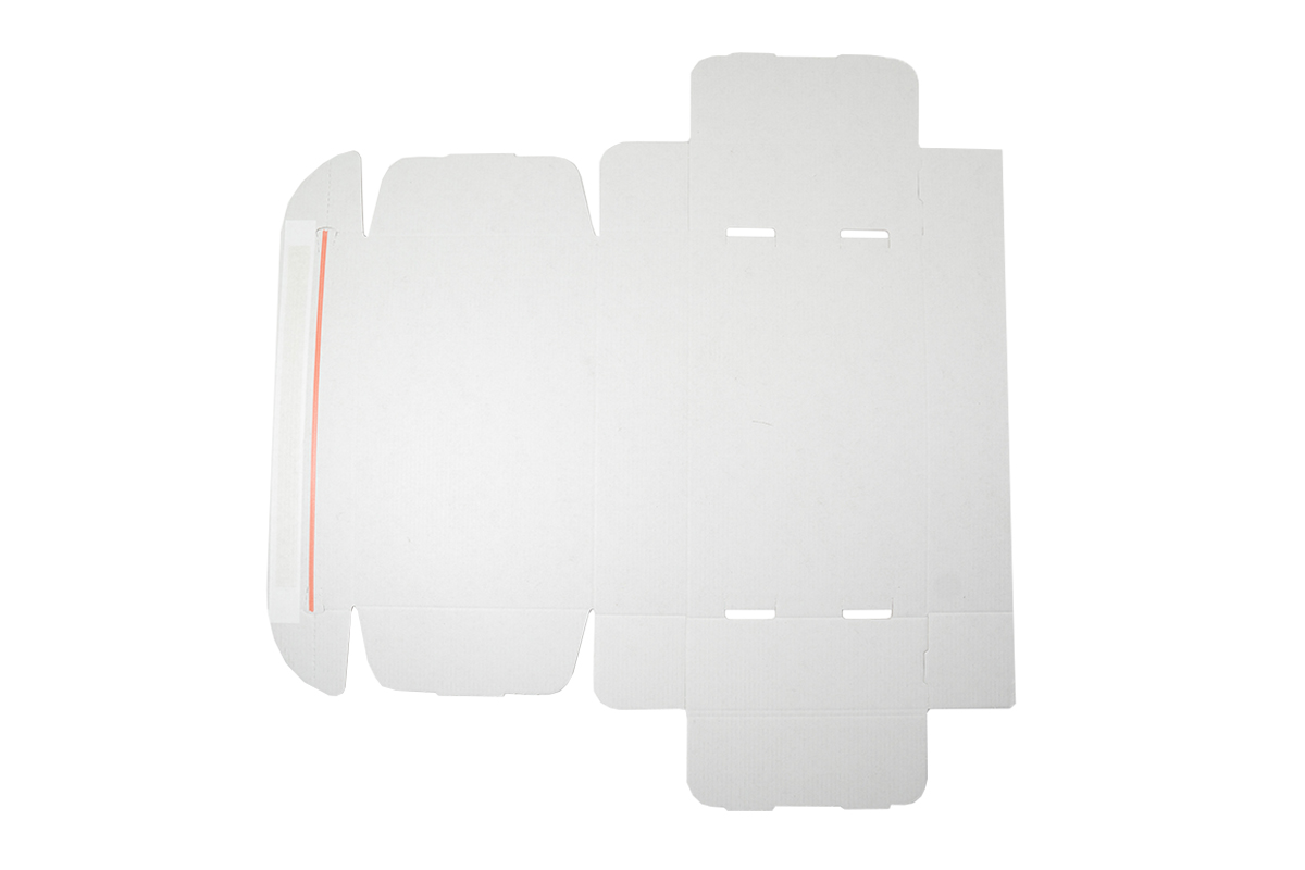 000000 postdoos met plakstrip wit shot 3