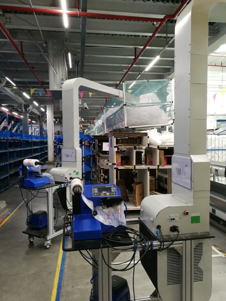 PP-air luchtzakjes machine PROFI showroommodel - 2 rollen luchtzakjes folie 7.1