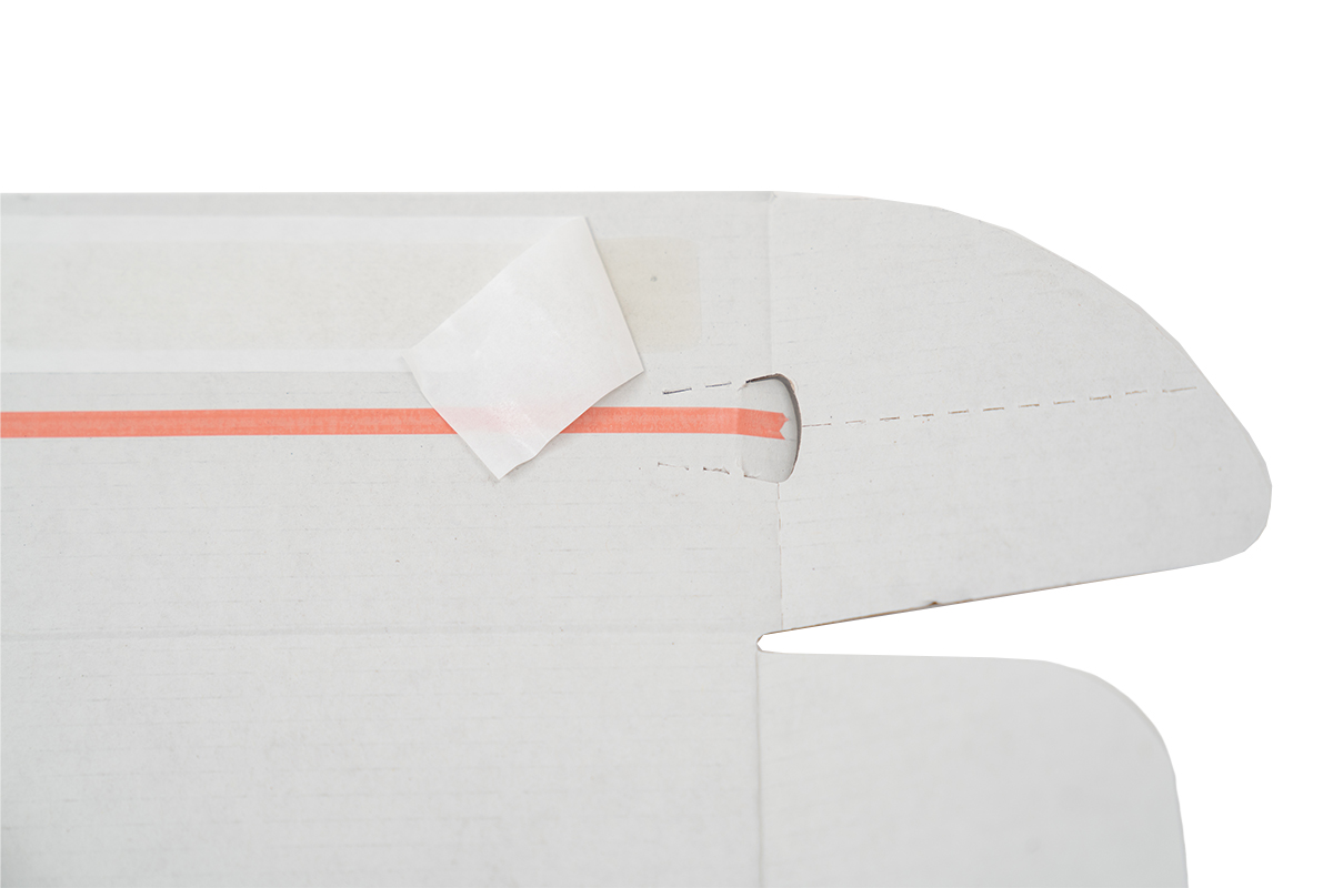 000000 postdoos met plakstrip wit shot 5