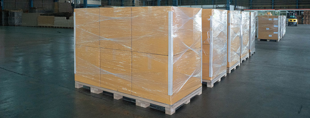 Groot pakket versturen met palletdozen