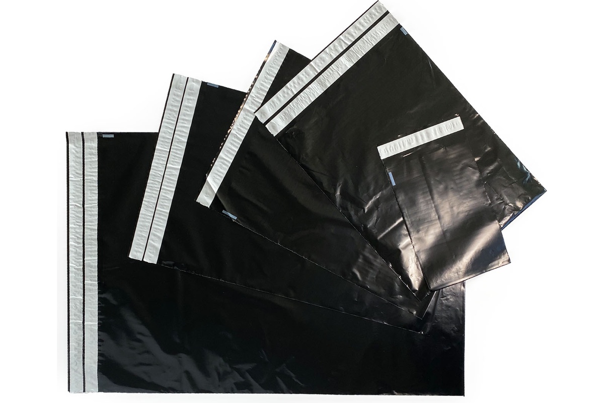 Coex verzendzakken zwart + retourstrip - 320 x 420mm (100 st)