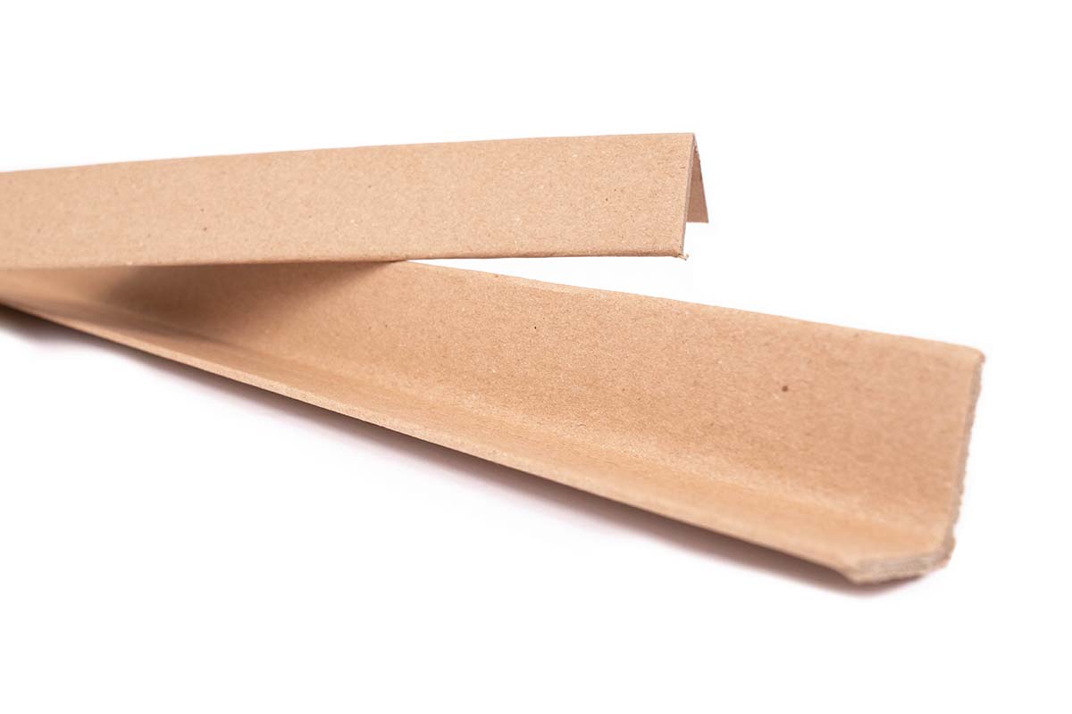 Kartonnen hoekprofielen - 35 x 35 x 500 x 3mm Kartonnen hoekprofielen - 35 x 35 x 500 x 3mm