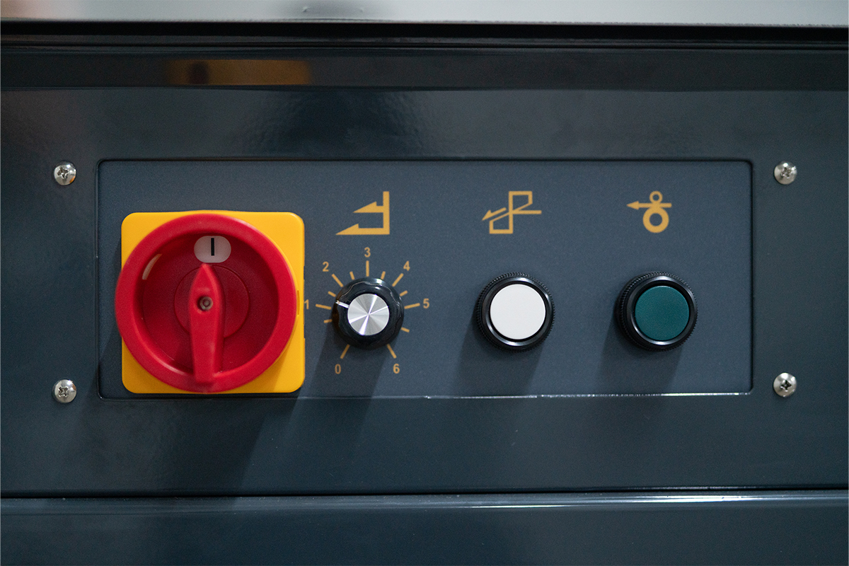 ES-102 Halfautomatisch omsnoeringsmachine DEMO